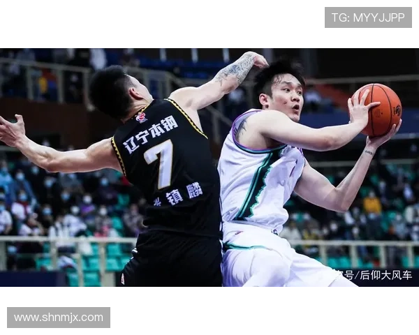 杭州足球队以52分领跑大师赛积分榜展现强劲实力